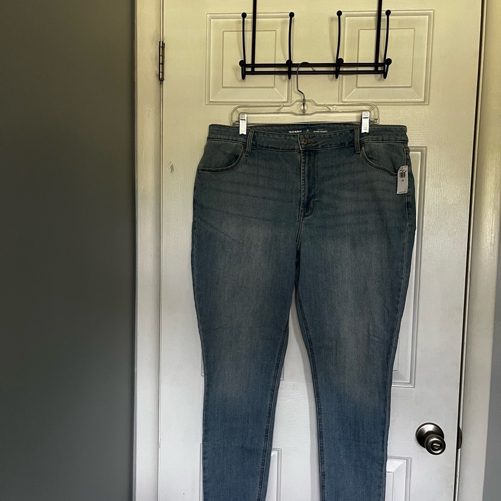 Old Navy Women's Classic High Rise Super Blue Skinny Jeans